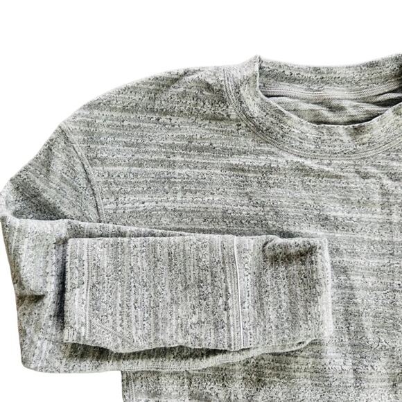 Lululemon Close to Crossing Long Sleeve Size 6 Rulu Vivid Stripe Jacquard White - Picture 3 of 8